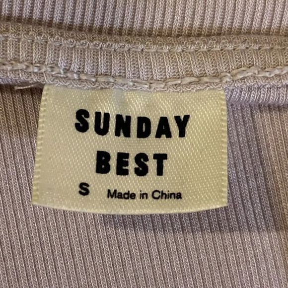 Aritzia Sunday Best Women's Ribbed V Neck Short Sleeve Shirt Size S - Picture 6 of 11